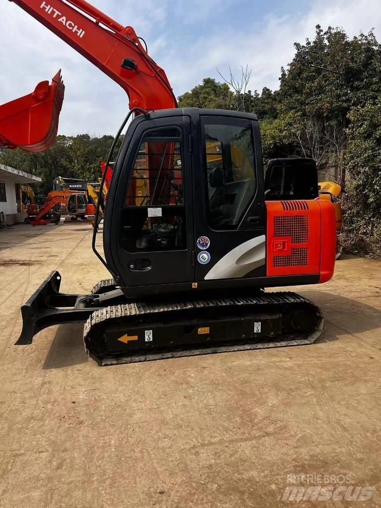Hitachi ZX 60 Міні-екскаватори < 7т