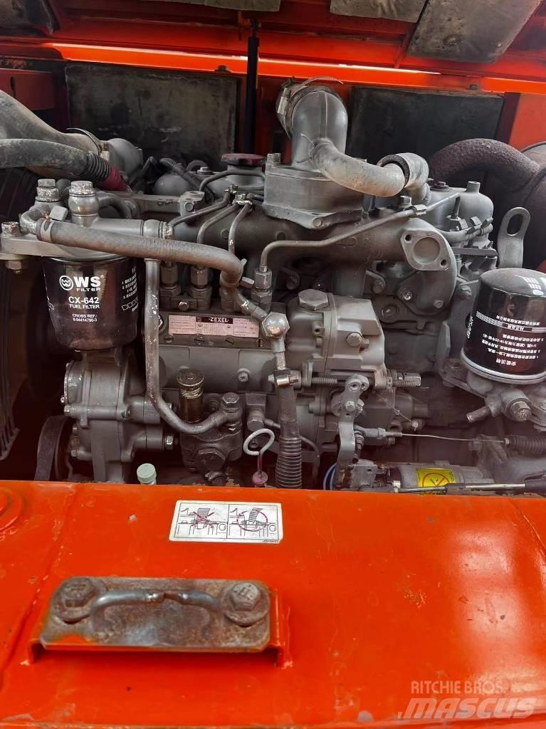 Hitachi ZX 60 Міні-екскаватори < 7т