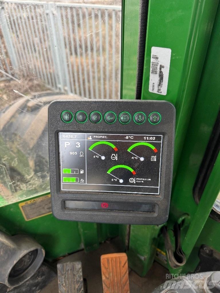 John Deere 748 Трельовочні трактора