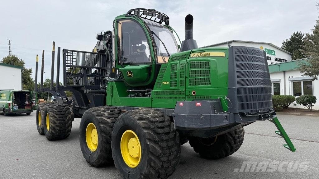 John Deere 1910G Форвардери