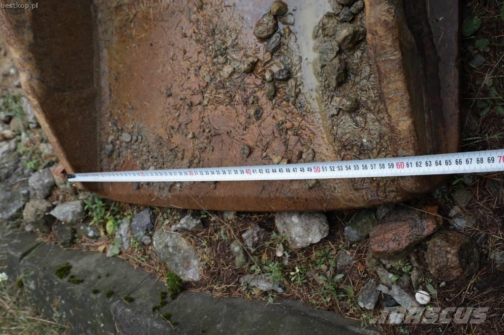 Hyundai HX 260 L Гусеничні екскаватори