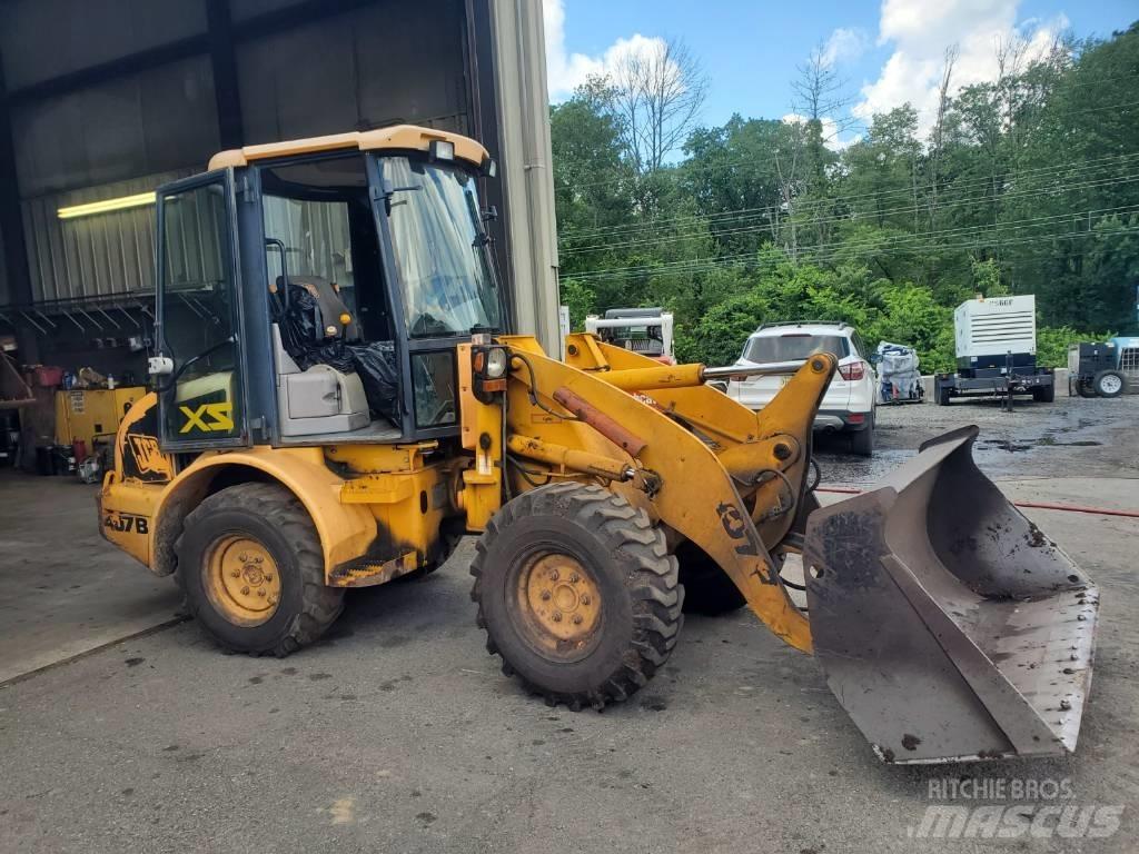 JCB 407 B Фронтальні навантажувачі
