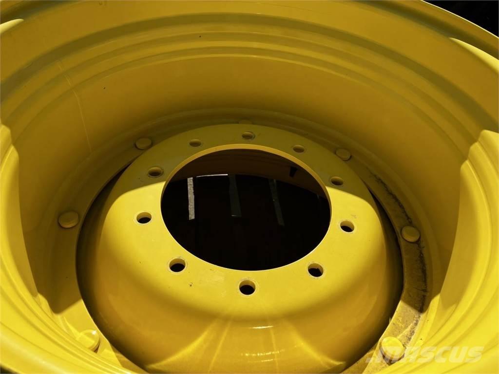 John Deere 20x30 Колеса
