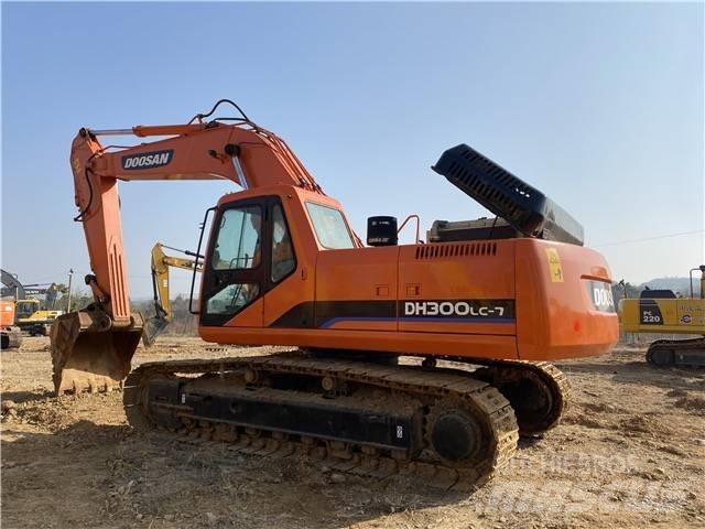 Doosan DH300 Гусеничні екскаватори
