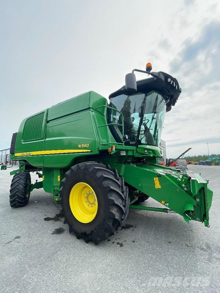 John Deere W 540 Зернозбиральні комбайни