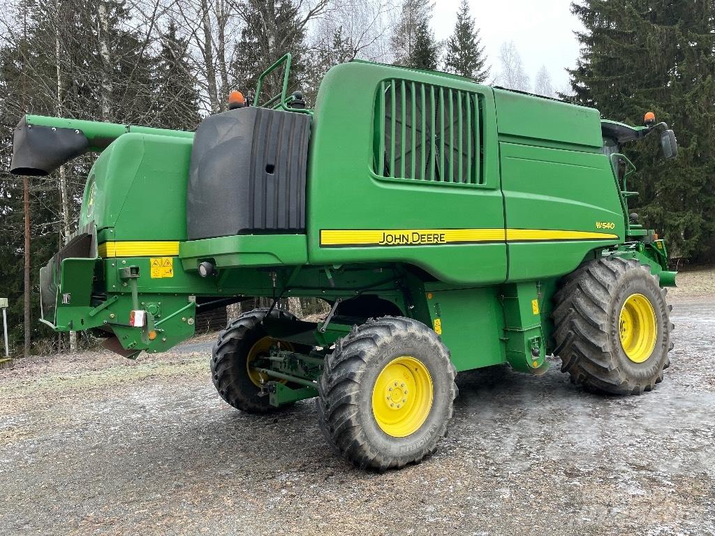 John Deere W 540 Зернозбиральні комбайни