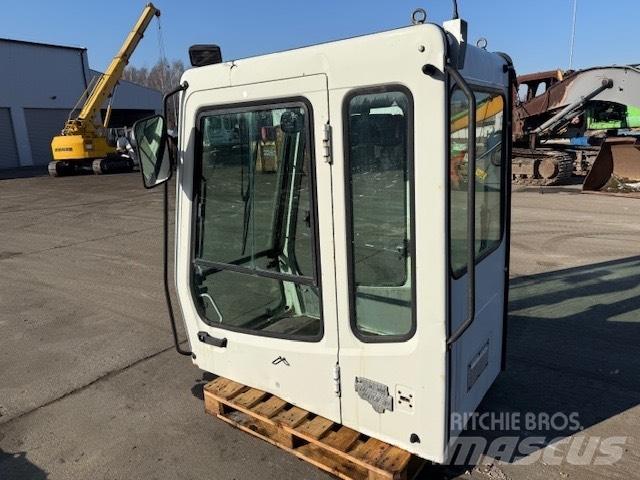 Liebherr SERIA B CAB Кабіна