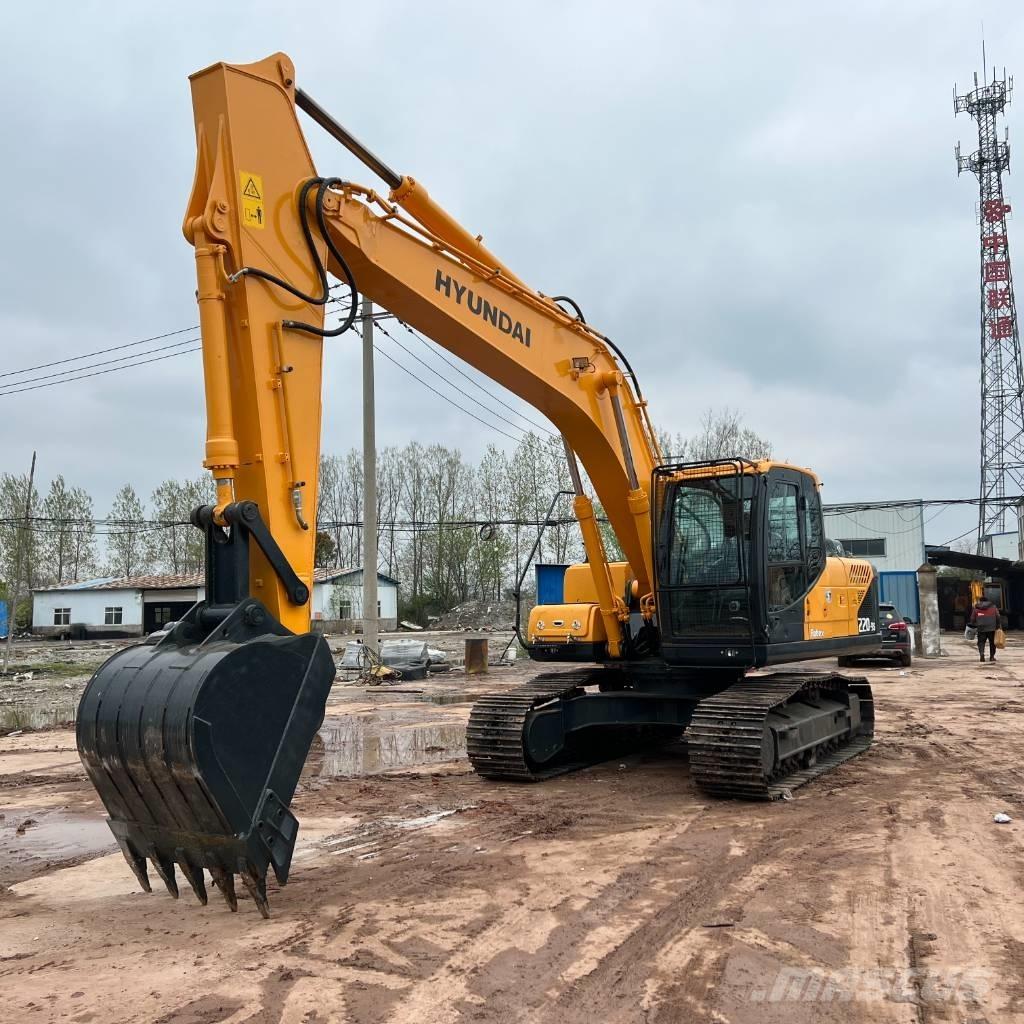 Hyundai R220LC-9 Гусеничні екскаватори