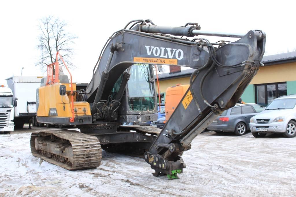 Volvo EC 220 E Гусеничні екскаватори