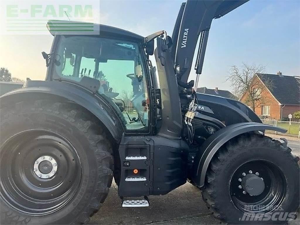 Valtra t175ea Трактори