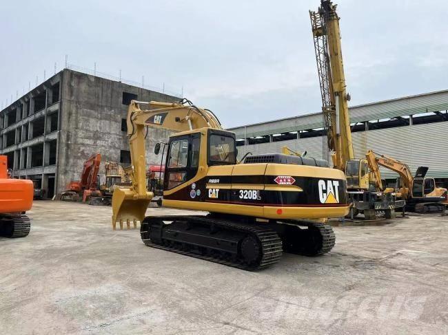 CAT 320 BL Гусеничні екскаватори
