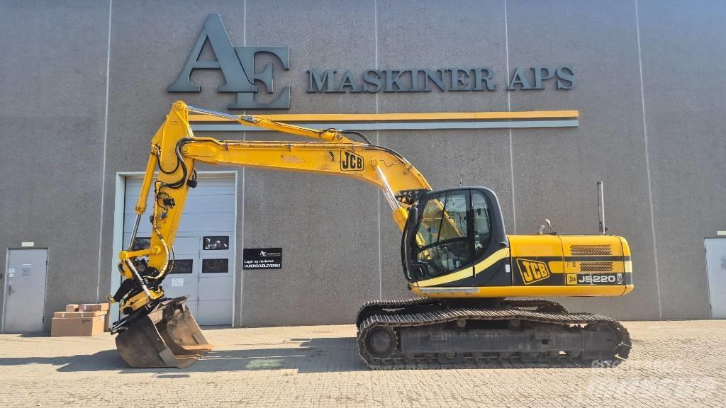 JCB JS 220 LC Гусеничні екскаватори