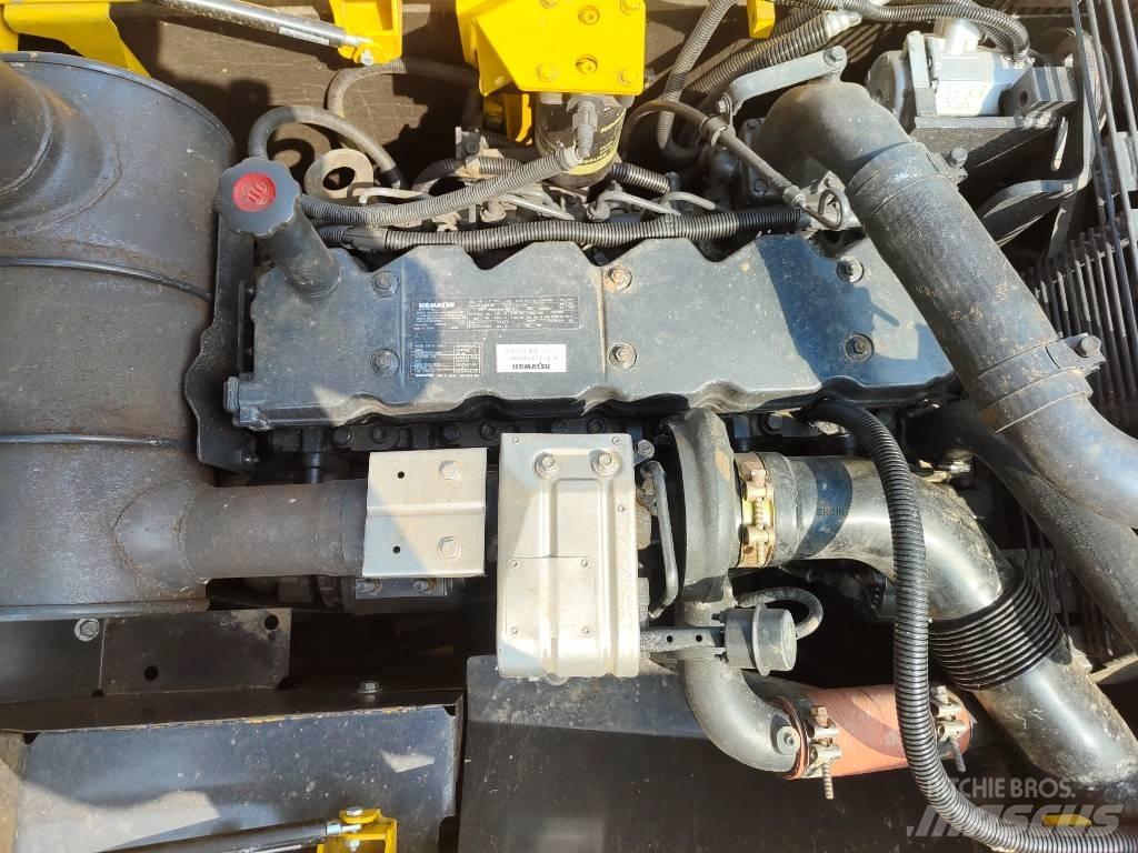 Komatsu PC 220 LC Гусеничні екскаватори
