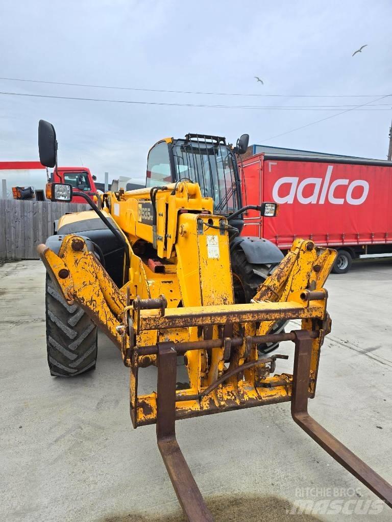 JCB 535-125 Телескопічні навантажувачі