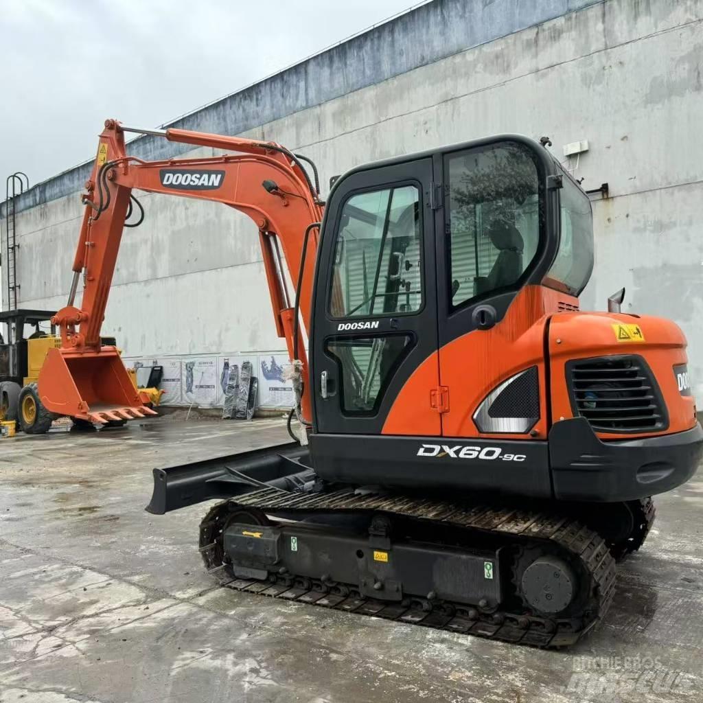 Doosan DX 60-9 C Міні-екскаватори < 7т