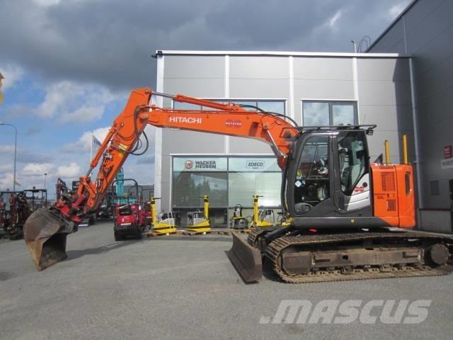 Hitachi ZX 135 Гусеничні екскаватори