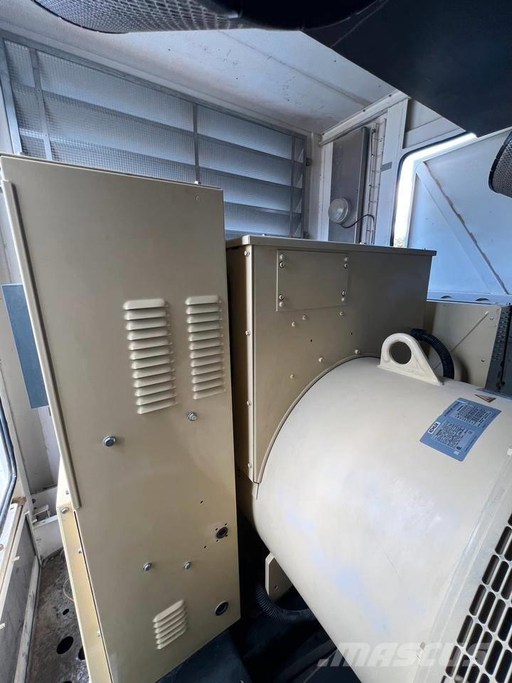 Mitsubishi 1650 KVA Дизельні генератори