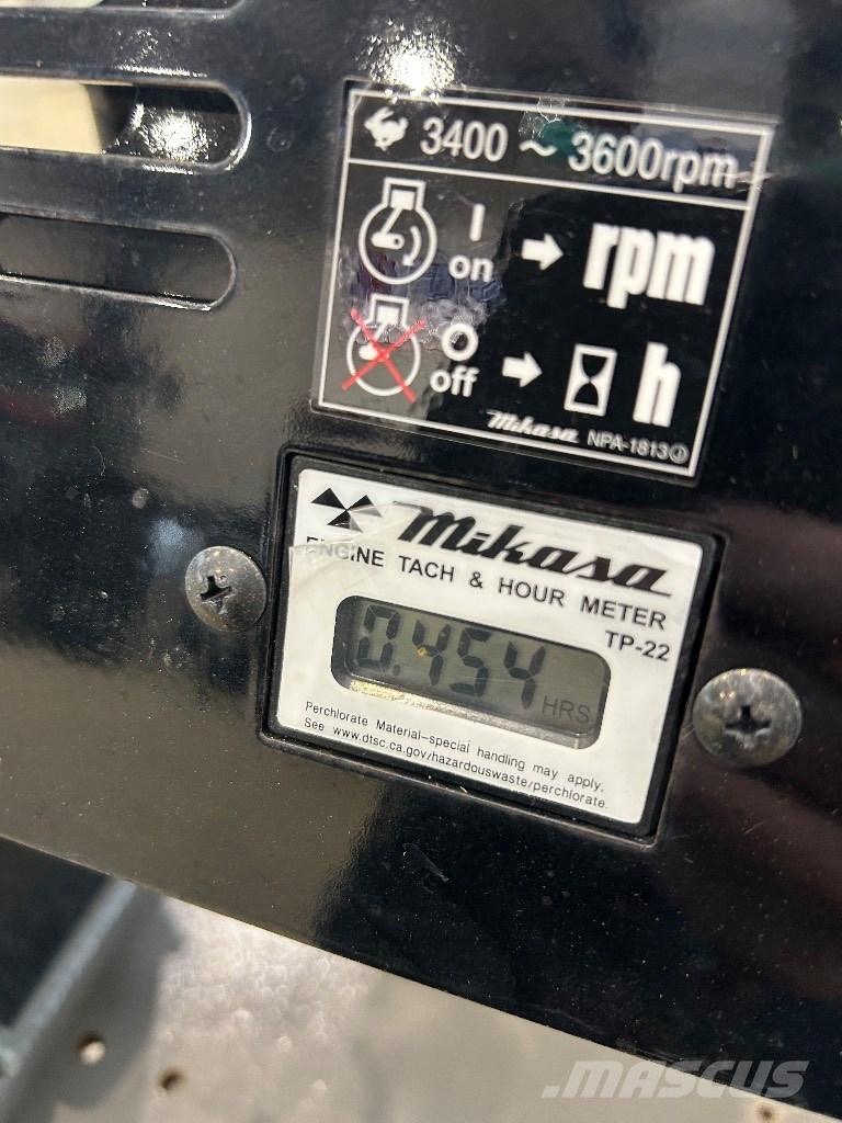 Mikasa Mvh 158 GH Віброплити та вібротрамбовки