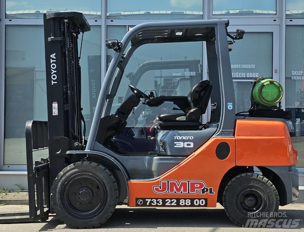 Toyota 8 FG 30 F Газові навантажувачі