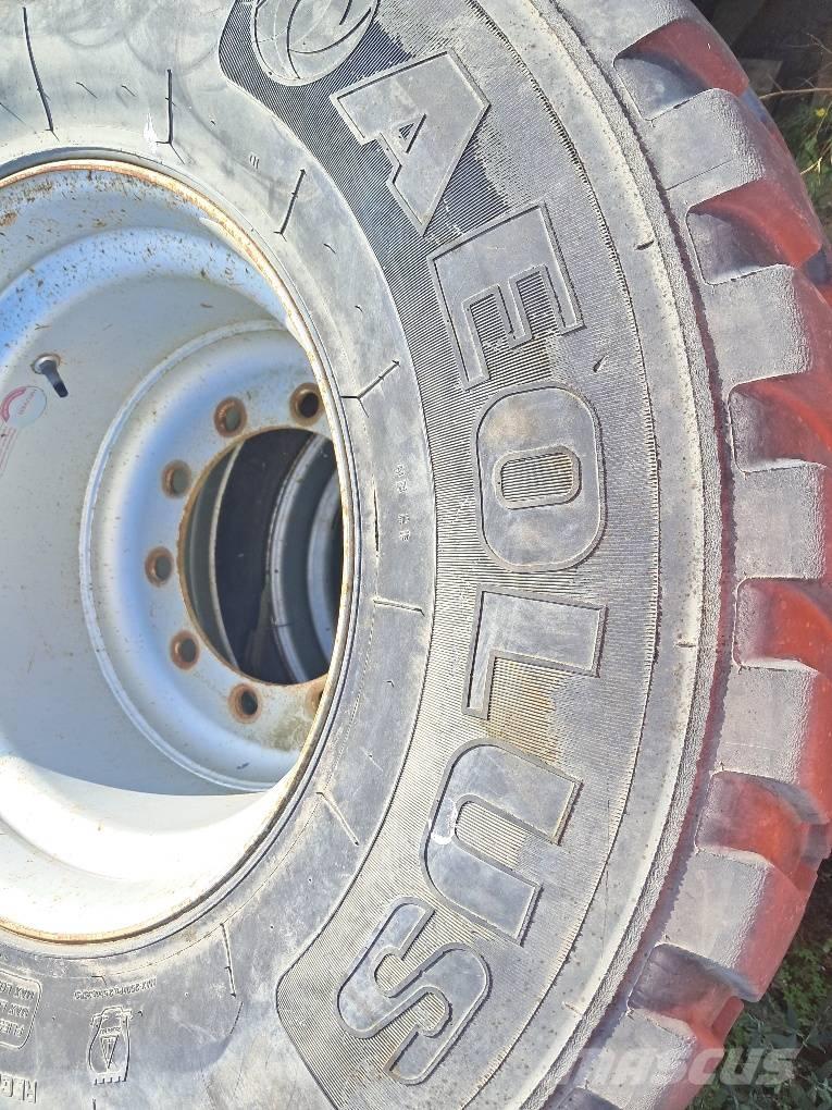 Aeolus 600/50R22.5 Шини