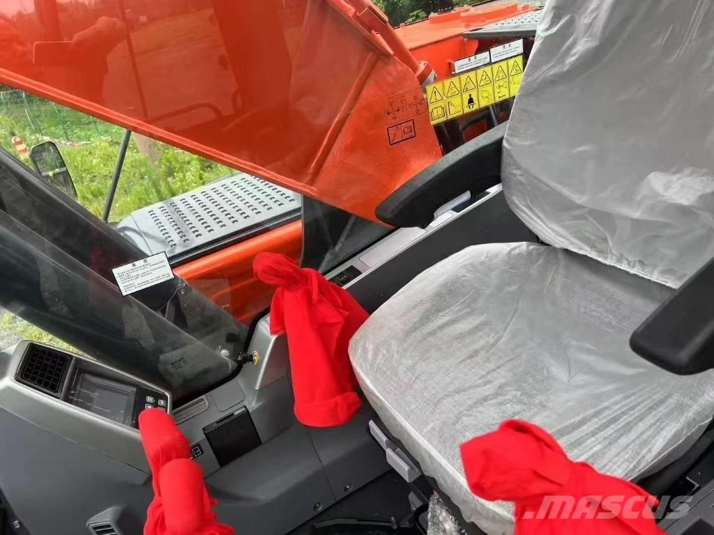 Doosan DX 225LC-9C Гусеничні екскаватори