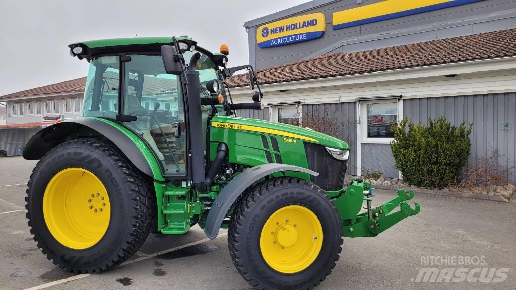 John Deere 5125 R Трактори