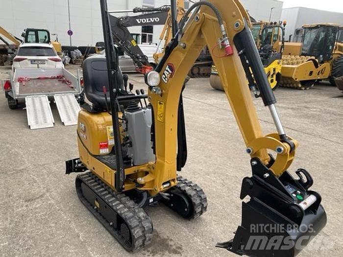 CAT 300.9D Міні-екскаватори < 7т