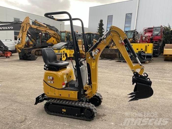CAT 300.9D Міні-екскаватори < 7т
