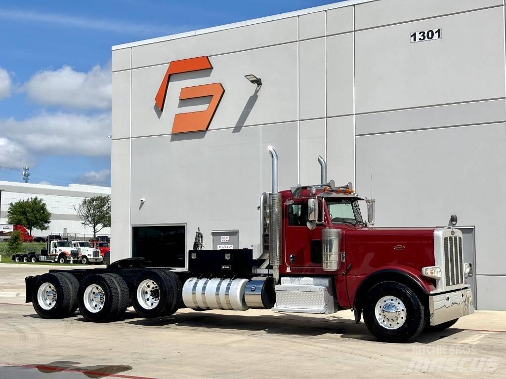 Peterbilt 389 Тягачі