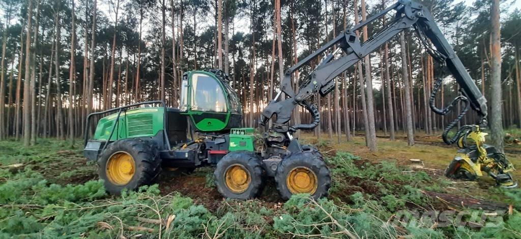 John Deere 1270 E Харвестери