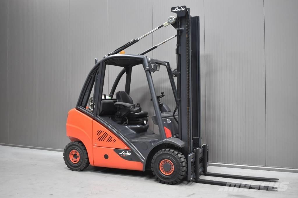 Linde H 25 T Газові навантажувачі