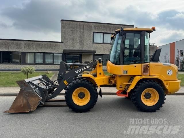 Volvo L 35 G Фронтальні навантажувачі