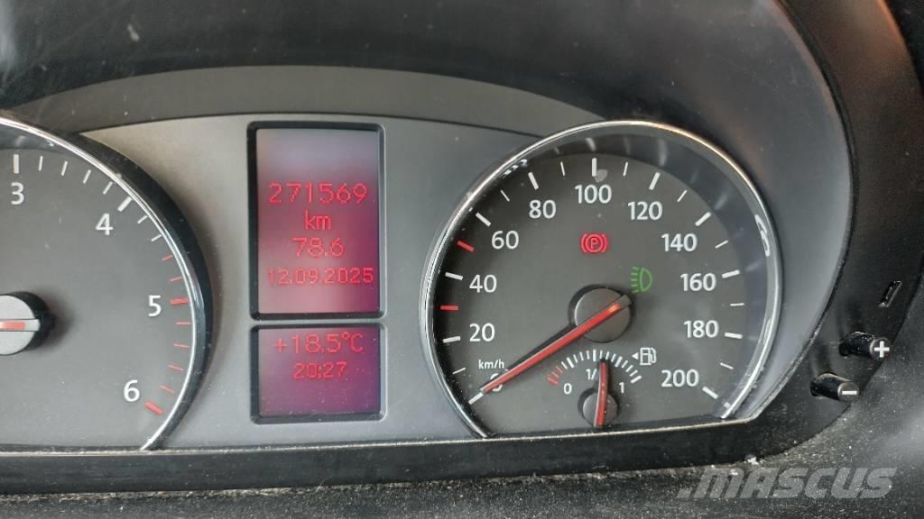 Volkswagen Crafter Панельні фургони