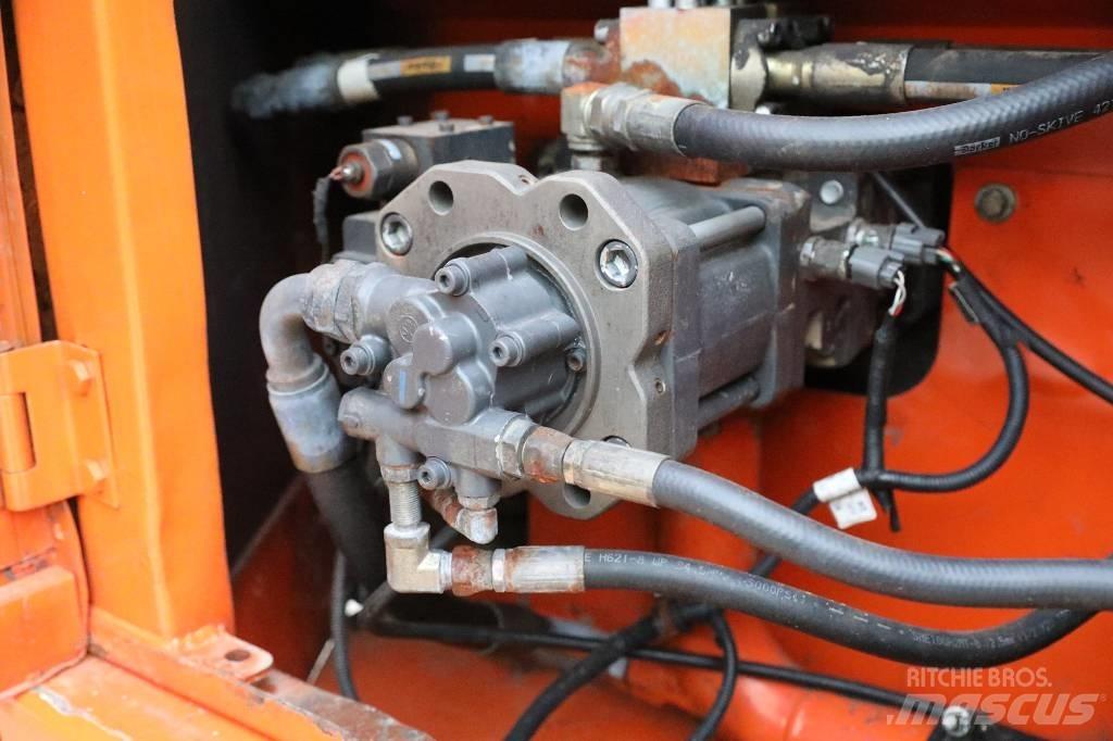 Doosan DX 150LC-9 Міні-екскаватори < 7т