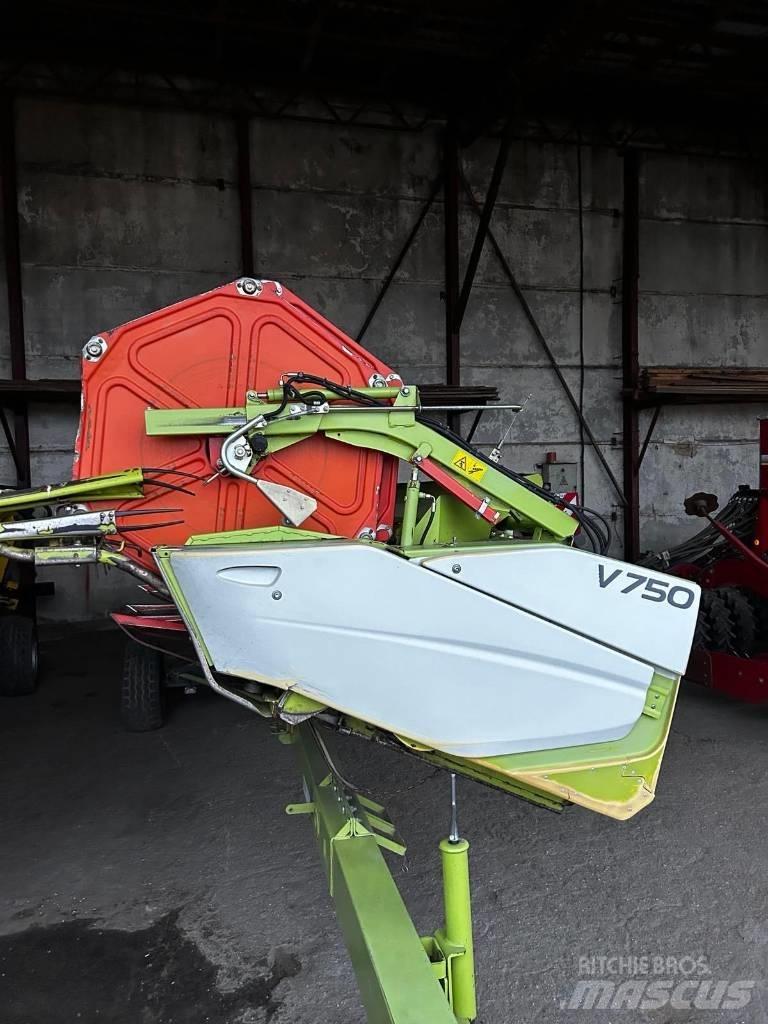 CLAAS Tucano 480 Зернозбиральні комбайни