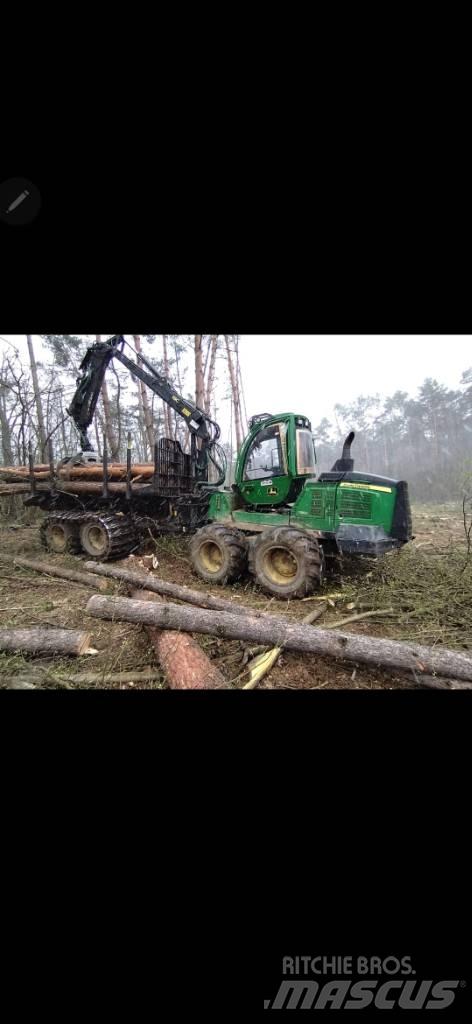 John Deere 1110 Форвардери