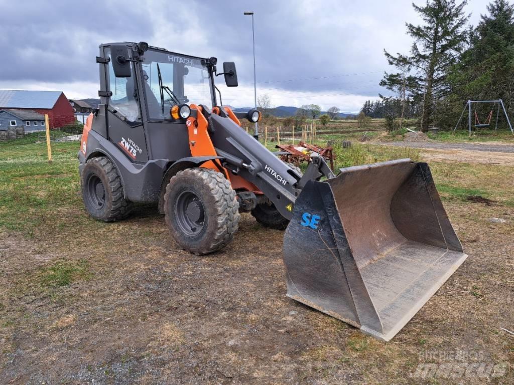 Hitachi ZW75-6C Фронтальні навантажувачі