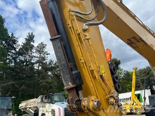 CAT 320 EL Гусеничні екскаватори