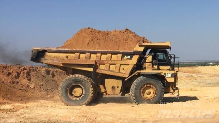 CAT 773 B Кар`єрні самоскиди