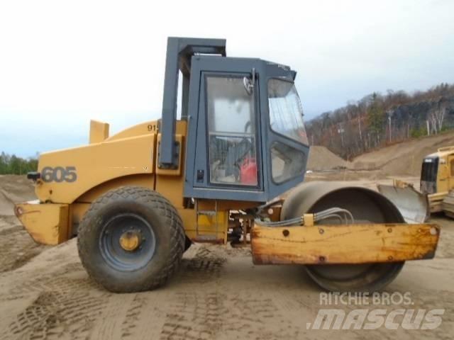 Vibromax W605D Комбіновані катки