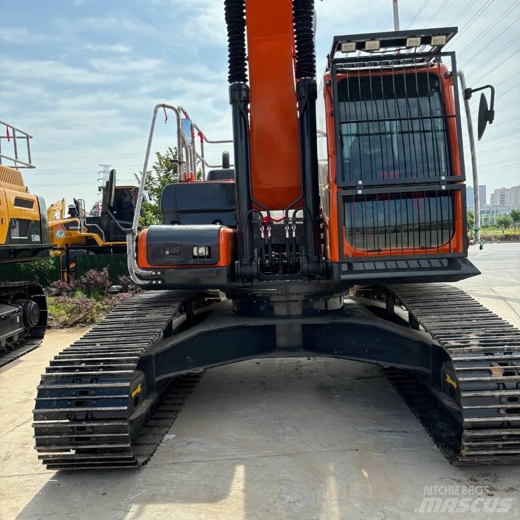 Doosan DX 300LC-9C Гусеничні екскаватори