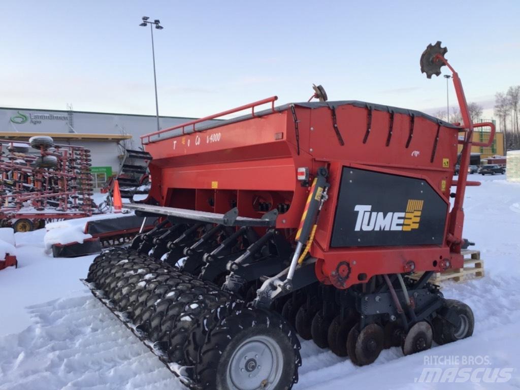 Tume Novacombi 4000 Комбіновані сівалки