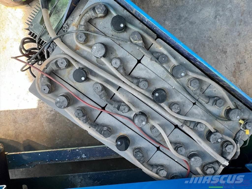 Airo X10EW Підйомники-ножиці