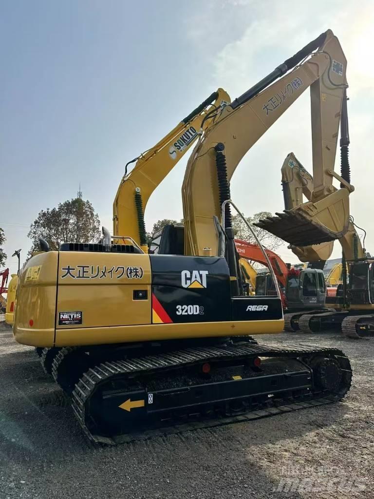 CAT 320 D Гусеничні екскаватори