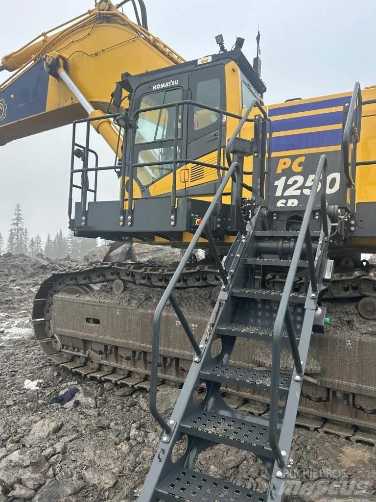 Komatsu PC 1250 -11EO Гусеничні екскаватори