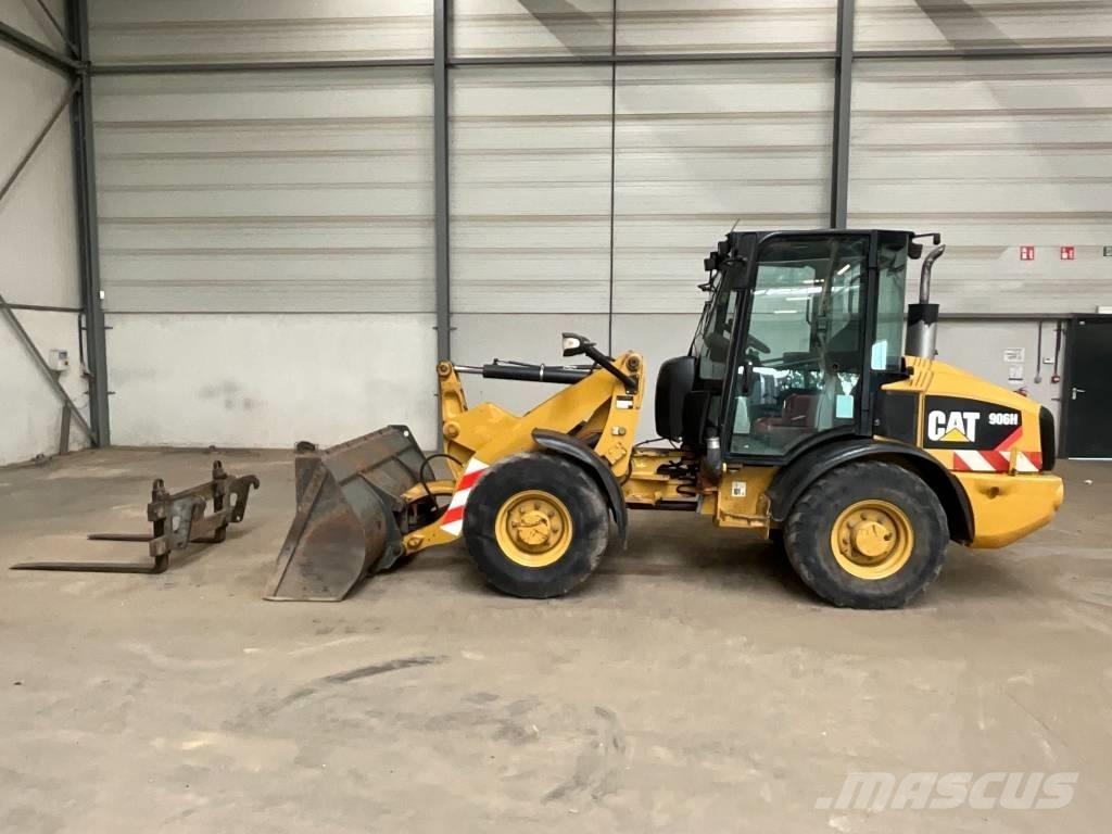 CAT 906 H Фронтальні навантажувачі