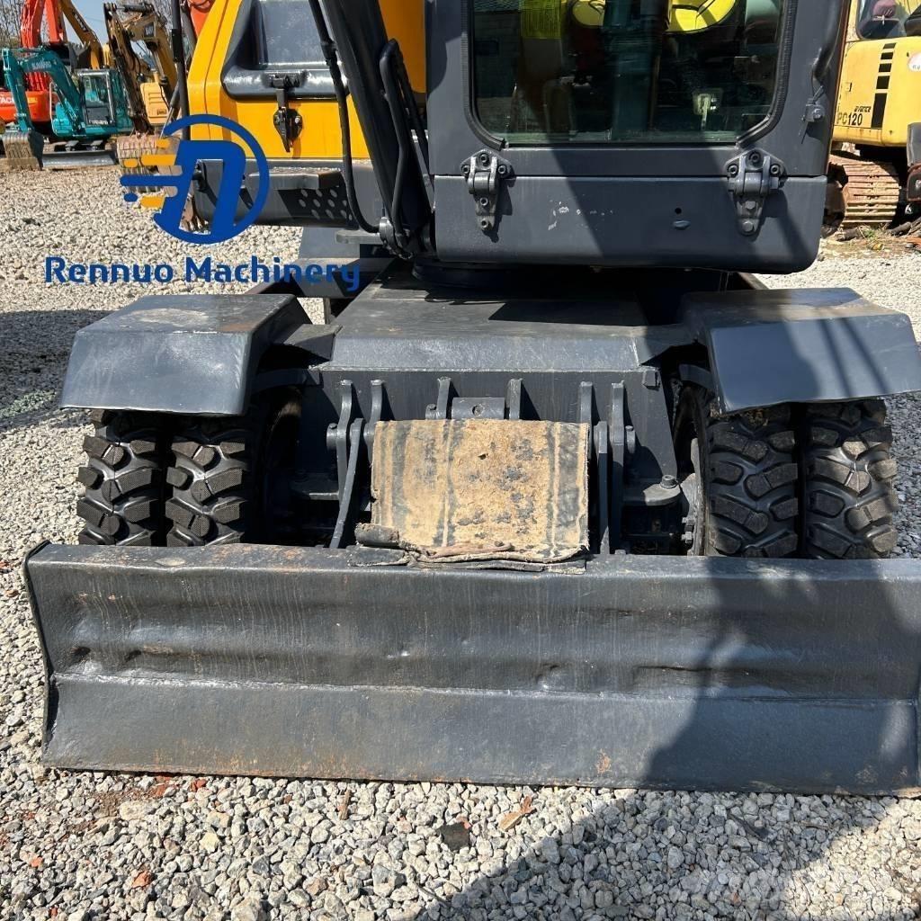 Xinyuan C75W Колісні екскаватори