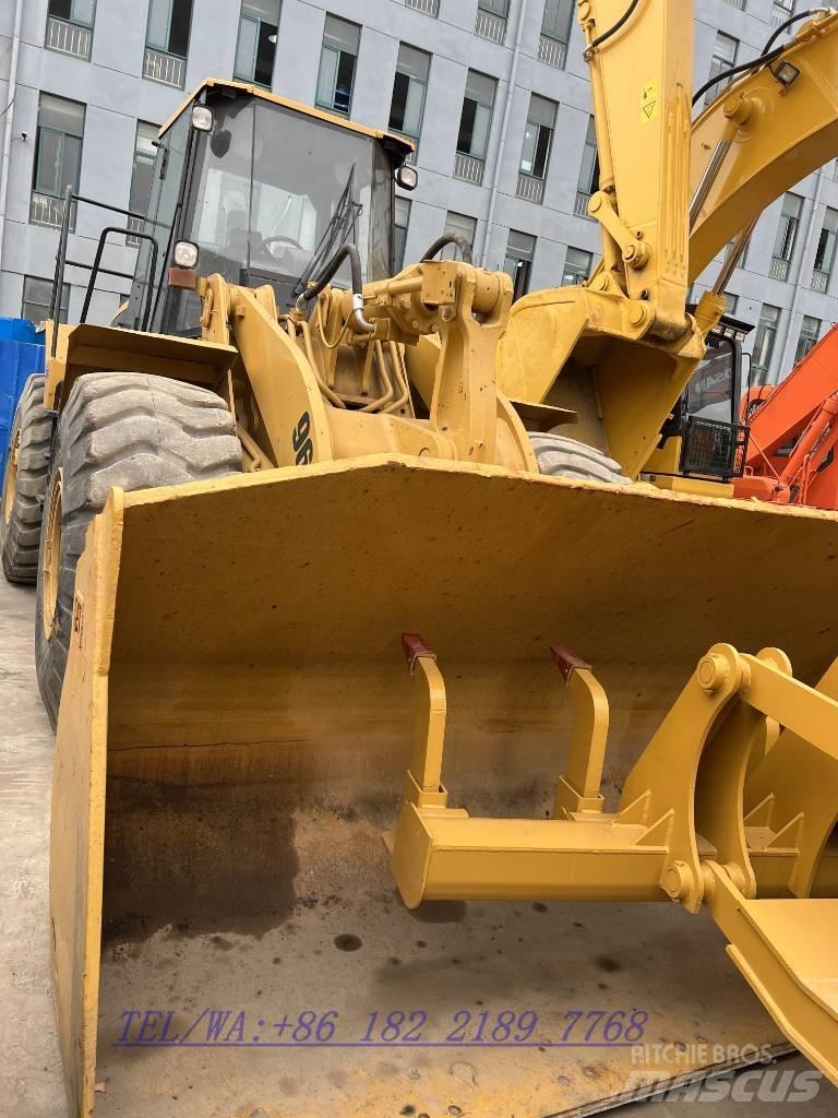 CAT 966G Фронтальні навантажувачі
