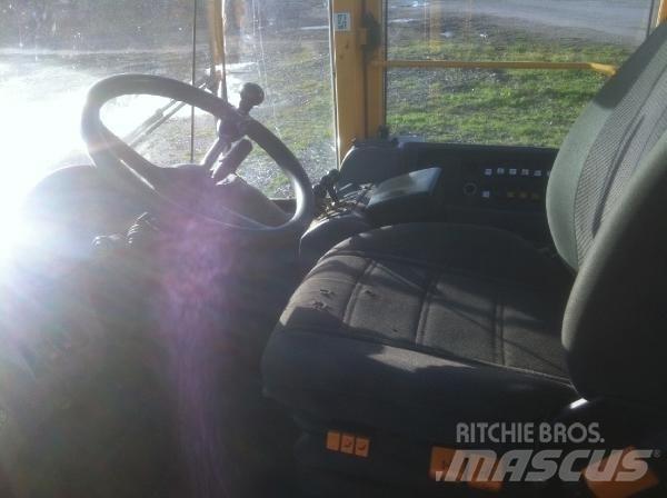 Volvo L120E Фронтальні навантажувачі