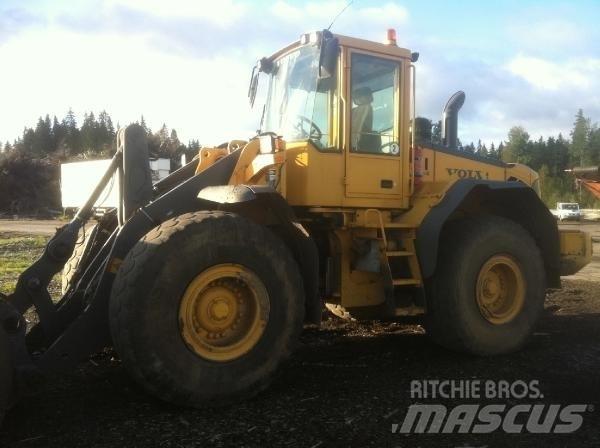 Volvo L120E Фронтальні навантажувачі
